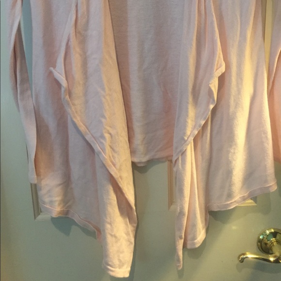Stradivarius Baby Pink Asymmetric Falls Cardigans - Picture 4 of 4